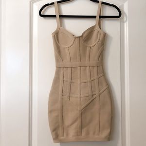 NWOT Bandage Dress 🤎